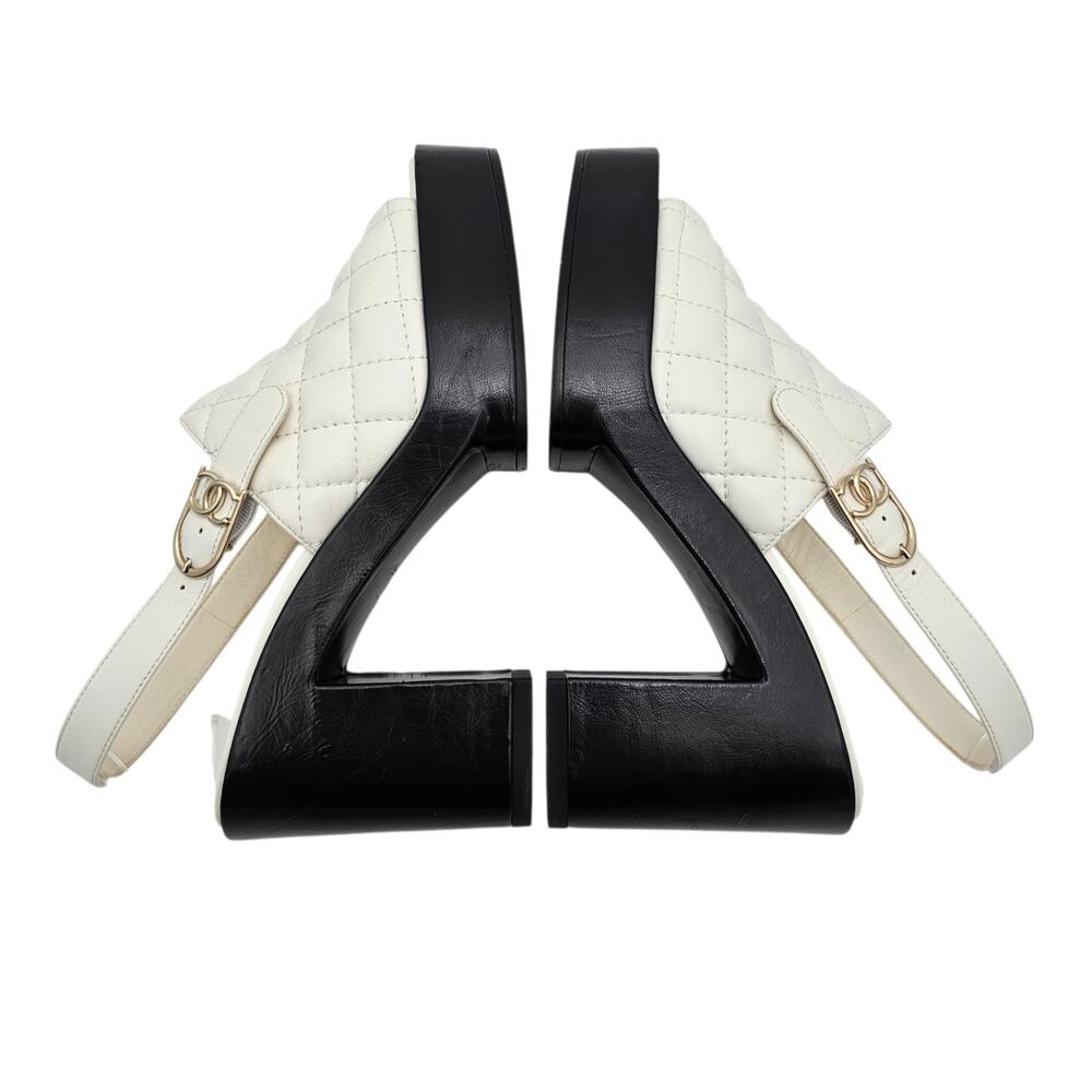 Chanel CC White Quilted Leather Heel Platform Slingback Sandal Size 38.5 7.5 8 - Picture 6 of 15
